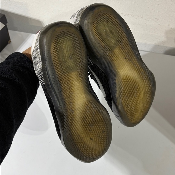 Nike Kobe 11 ‘Last Emperor’ Size 11 - Picture 5 of 7